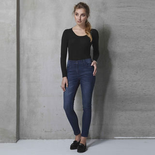 Baylee Skinny Leg